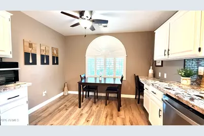 26226 S Flame Tree Drive, Sun Lakes, AZ 85248 - Photo 7