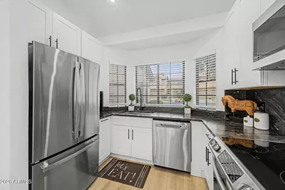 6915 N 79th Street, Scottsdale, AZ 85250 - Photo 9