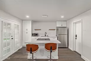 1610 S College Ave, Tempe, AZ 85281 - Photo 23