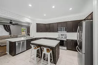 8636 W Cinnabar Avenue, Peoria, AZ 85345 - Photo 17