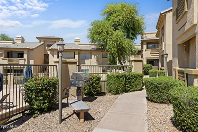 1880 E Morten Avenue #102, Phoenix, AZ 85020 - Photo 31