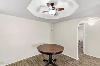 1880 E Morten Avenue #102, Phoenix, AZ 85020 - Photo 11