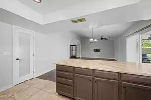 5828 E Ludlow Dr, Scottsdale, AZ 85254 - Photo 23