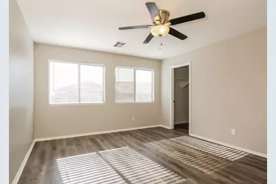 2507 W Old Paint Trail, Phoenix, AZ 85086 - Photo 7