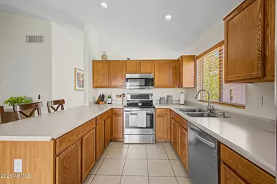 8527 E Clovis Avenue, Mesa, AZ 85208 - Photo 9