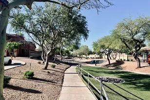2562 E Riviera Dr, Chandler, AZ 85249 - Photo 25