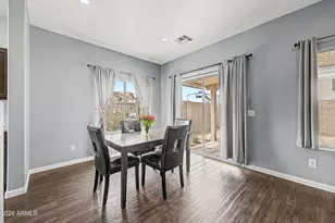 2562 E Riviera Dr, Chandler, AZ 85249 - Photo 9