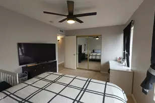 7521 W Flower St, Phoenix, AZ 85033 - Photo 7