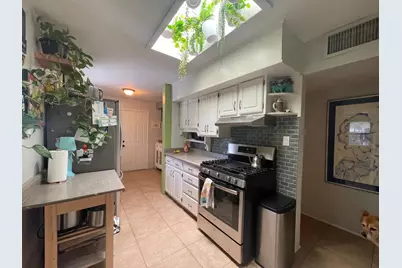 843 E Butler Drive, Phoenix, AZ 85020 - Photo 7