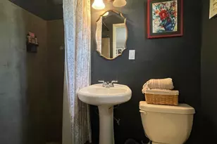 843 E Butler Dr, Phoenix, AZ 85020 - Photo 3