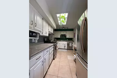 843 E Butler Drive, Phoenix, AZ 85020 - Photo 9