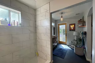 843 E Butler Dr, Phoenix, AZ 85020 - Photo 41