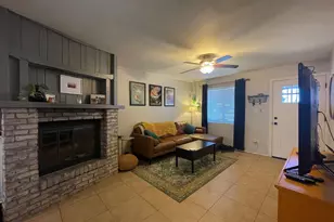 843 E Butler Dr, Phoenix, AZ 85020 - Photo 23