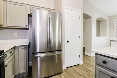 1388 S 159th Avenue, Goodyear, AZ 85338 - Photo 7