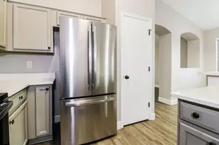 1388 S 159th Ave, Goodyear, AZ 85338 - Photo 7