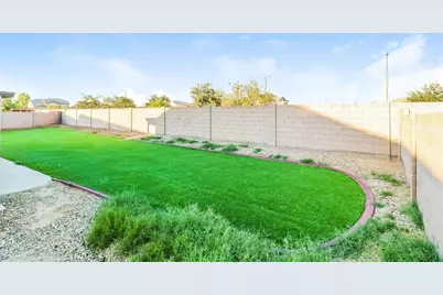 1388 S 159th Avenue, Goodyear, AZ 85338 - Photo 15