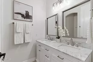 307 S Rochester Ct, Gilbert, AZ 85296 - Photo 37