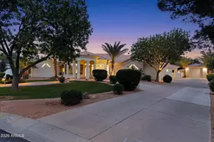 307 S Rochester Ct, Gilbert, AZ 85296 - Photo 3