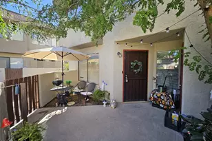 2040 S Longmore Rd, Mesa, AZ 85202 - Photo 25