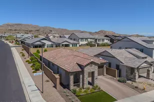 622 E Deer Creek Rd, Phoenix, AZ 85048 - Photo 3