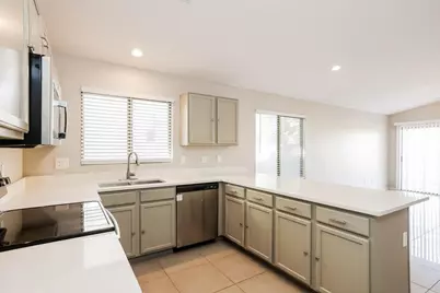 3718 W Burgess Lane, Phoenix, AZ 85041 - Photo 3