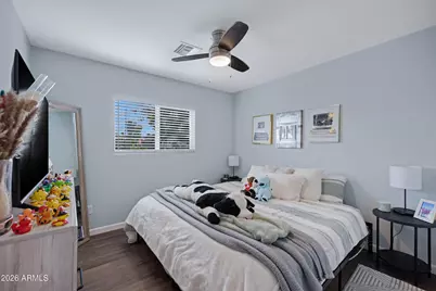 15016 N 27th Drive, Phoenix, AZ 85053 - Photo 17