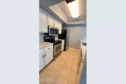 6900 E Gold Dust Avenue #Unit 117, Paradise Valley, AZ 85253 - Photo 5