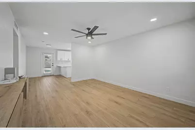 2303 E Inverness Avenue, Mesa, AZ 85204 - Photo 5