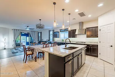 10380 W Alyssa Lane, Peoria, AZ 85383 - Photo 17