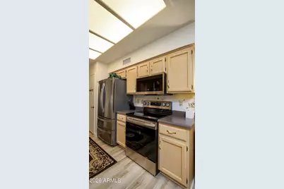 8033 E Neville Avenue, Mesa, AZ 85209 - Photo 9