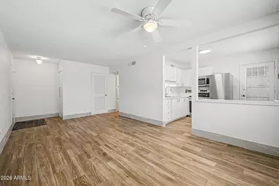 2633 W Rose Lane #B114, Phoenix, AZ 85017 - Photo 3