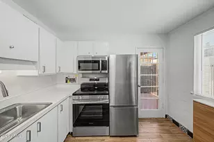2633 W Rose Ln, Phoenix, AZ 85017 - Photo 9