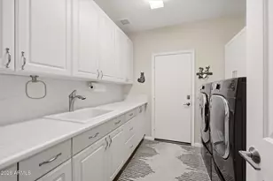 9357 E Taro Ln, Scottsdale, AZ 85255 - Photo 27