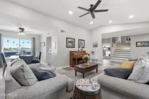 3151 W Betty Elyse Ln, Phoenix, AZ 85053 - Photo 7