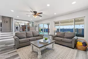 3151 W Betty Elyse Ln, Phoenix, AZ 85053 - Photo 11