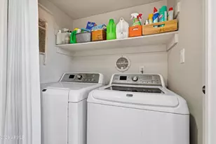 3151 W Betty Elyse Ln, Phoenix, AZ 85053 - Photo 31