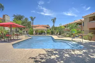 9990 N Scottsdale Rd, Paradise Valley, AZ 85253 - Photo 7