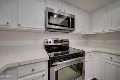 9990 N Scottsdale Road #Apt 1022, Paradise Valley, AZ 85253 - Photo 5