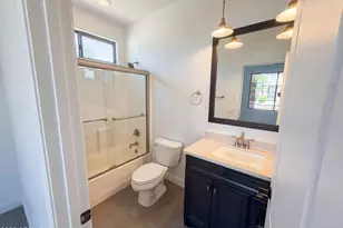 18331 W Ivy Ln, Surprise, AZ 85388 - Photo 11