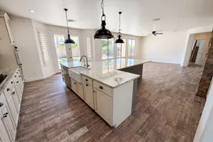 18331 W Ivy Ln, Surprise, AZ 85388 - Photo 19