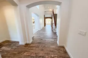 18331 W Ivy Ln, Surprise, AZ 85388 - Photo 7