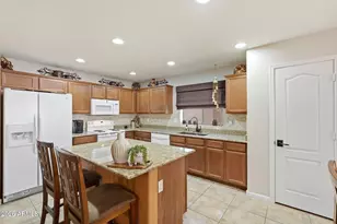 2107 N St Bonita Ln, Casa Grande, AZ 85122 - Photo 5