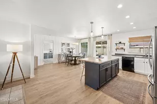 1130 W Donner Dr, Tempe, AZ 85282 - Photo 7