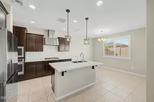 7926 W Medlock Dr, Glendale, AZ 85303 - Photo 5