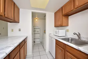 8574 E Indian School Rd, Scottsdale, AZ 85251 - Photo 9