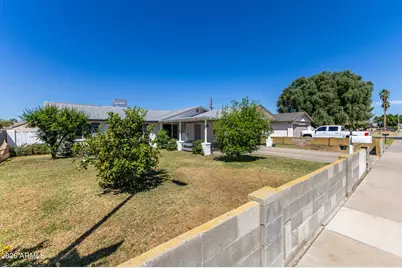 4208 N 79th Avenue, Phoenix, AZ 85033 - Photo 5