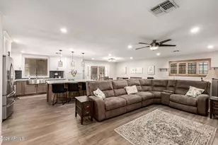 4208 N 79th Ave, Phoenix, AZ 85033 - Photo 9