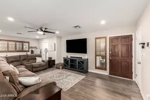 4208 N 79th Ave, Phoenix, AZ 85033 - Photo 11