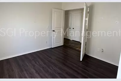 2602 E Beautiful Lane, Phoenix, AZ 85042 - Photo 5