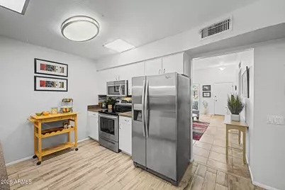 9901 W Cedar Drive, Sun City, AZ 85351 - Photo 11